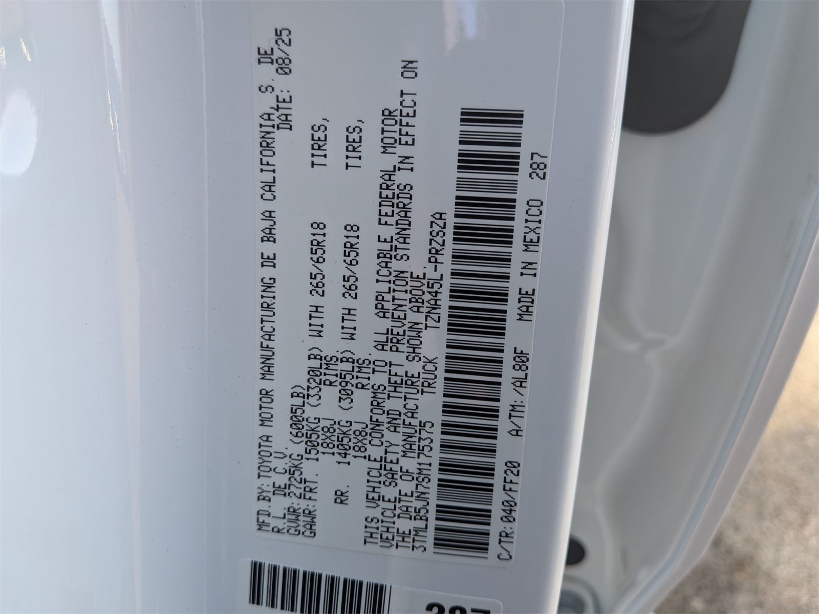 2025 Toyota Tacoma SR5