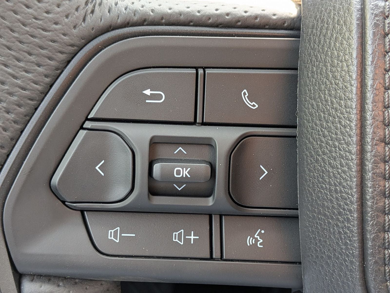 2026 Toyota Tacoma i-FORCE MAX Tacoma TRD Pro