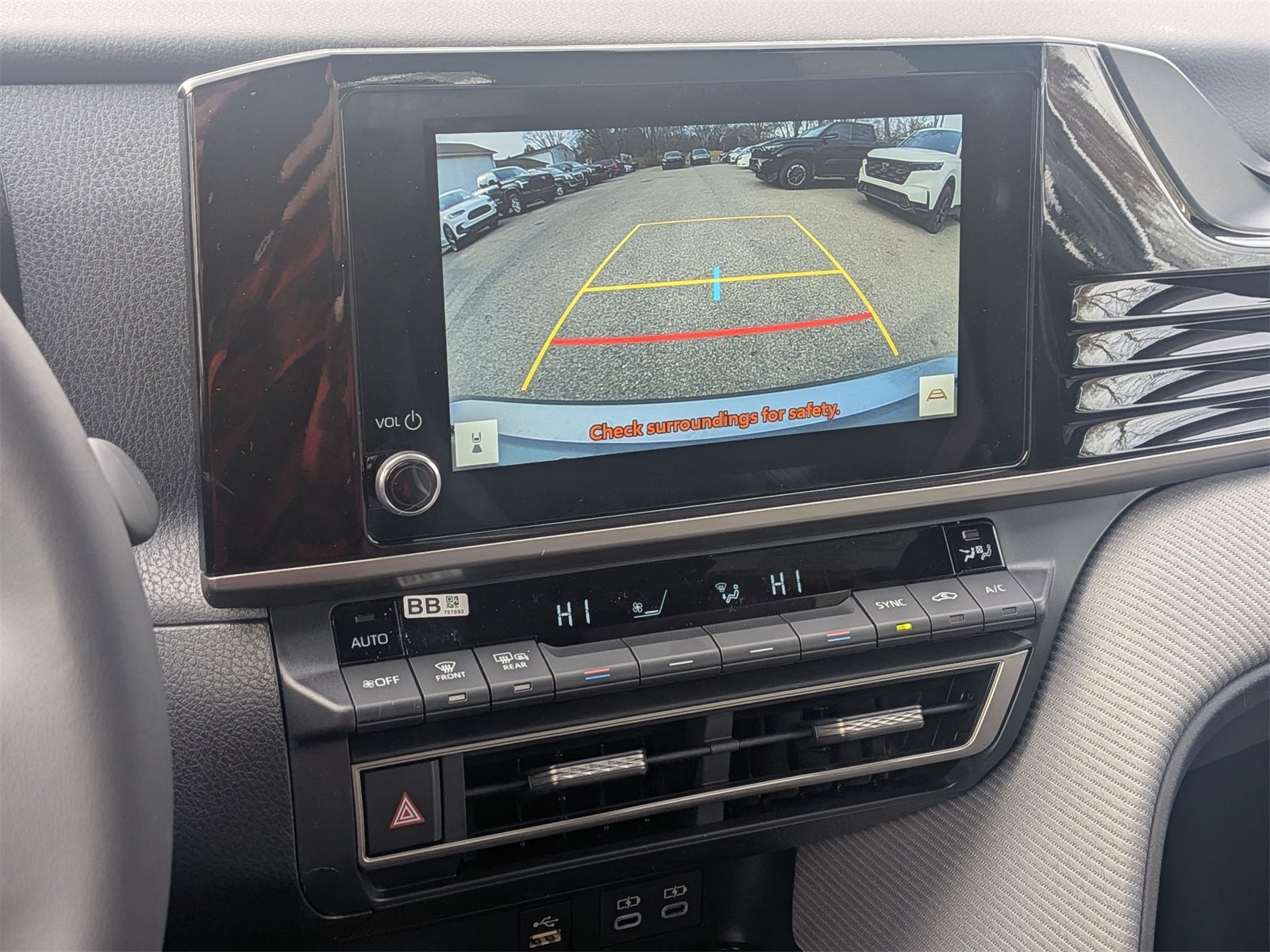 2026 Toyota Camry SE AWD