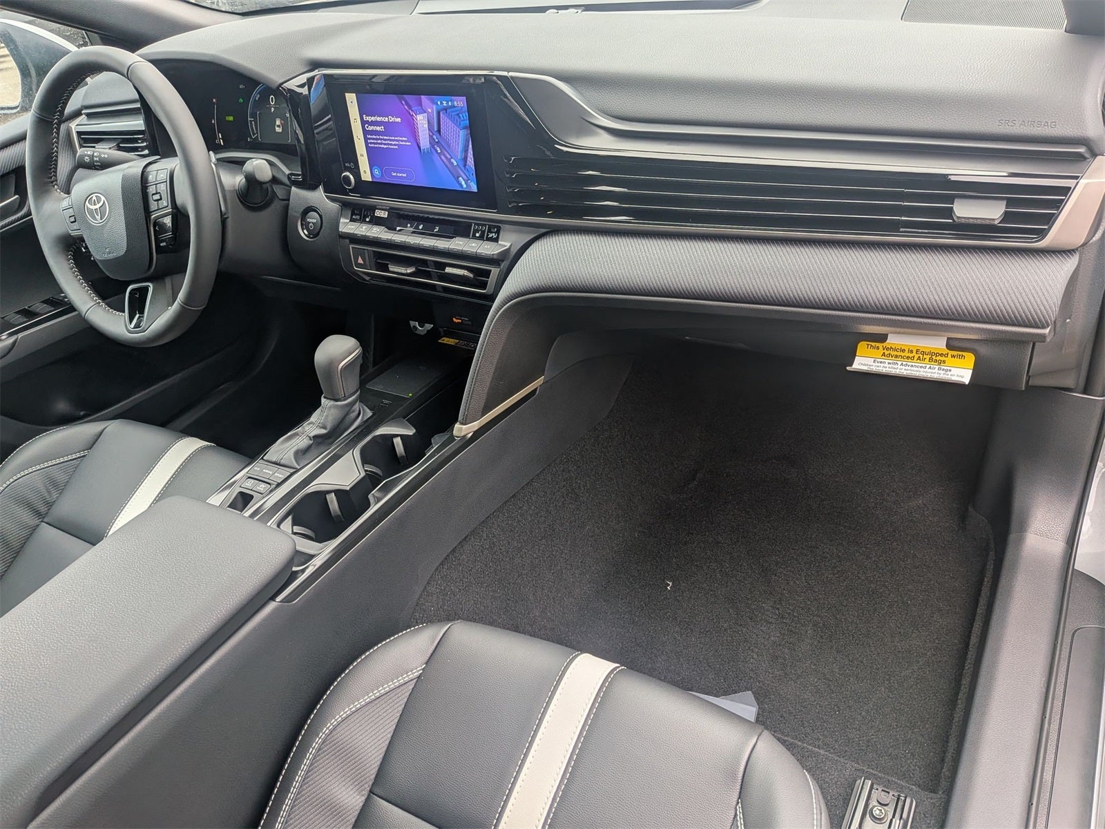 2026 Toyota Camry SE AWD