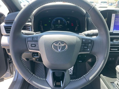2026 Toyota Camry SE AWD