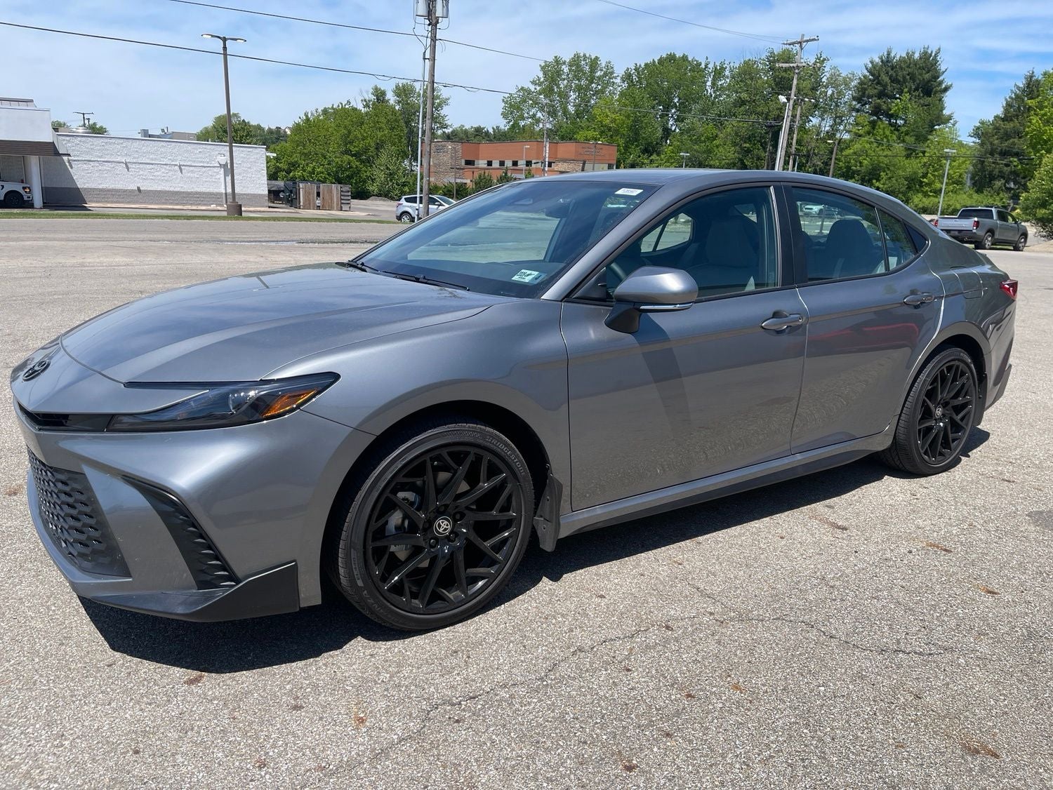 2026 Toyota Camry SE AWD