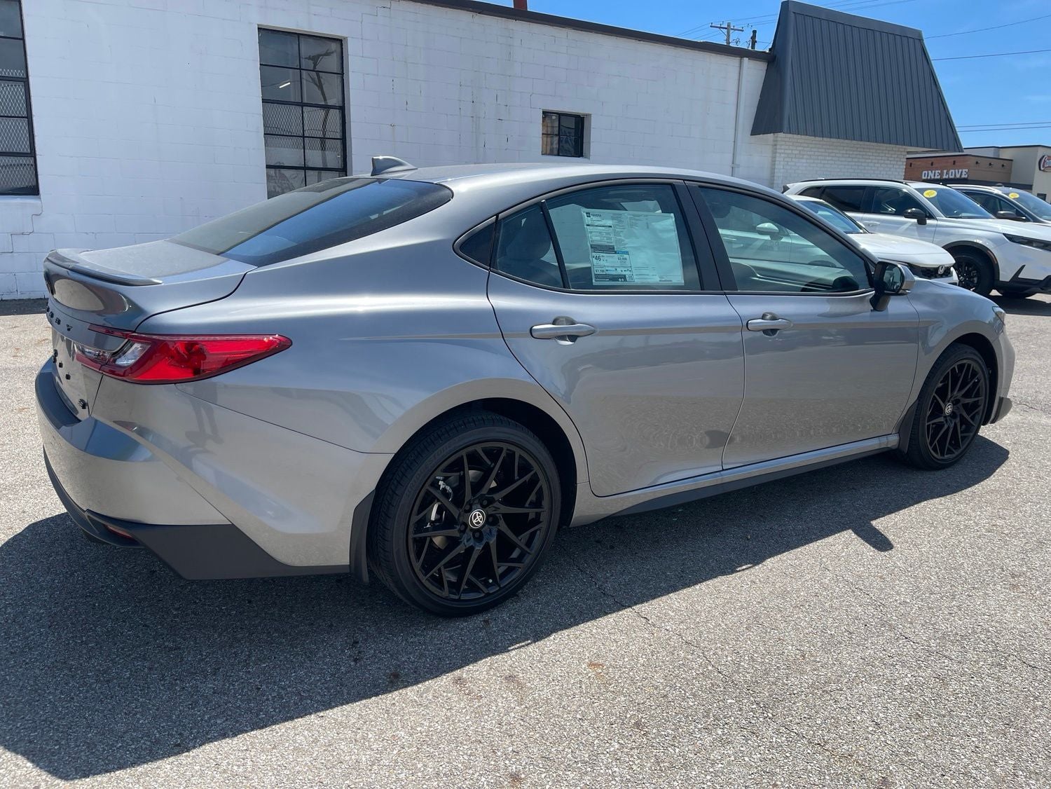 2026 Toyota Camry SE AWD