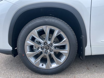 2026 Toyota Highlander Limited