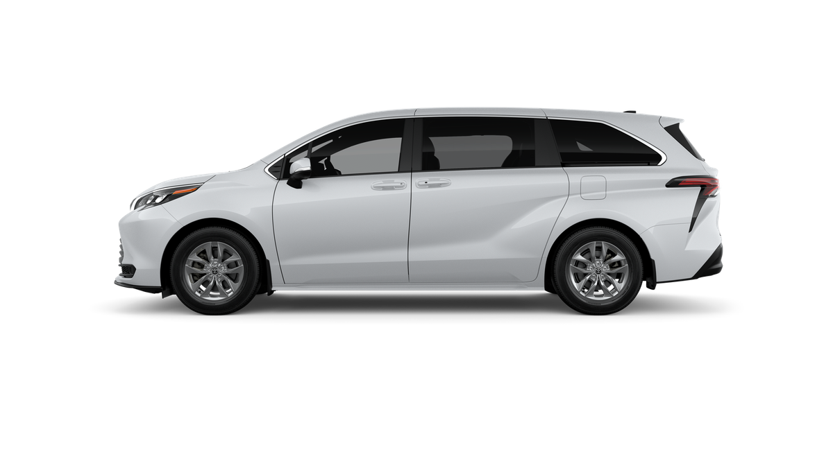 2026 Toyota Sienna LE