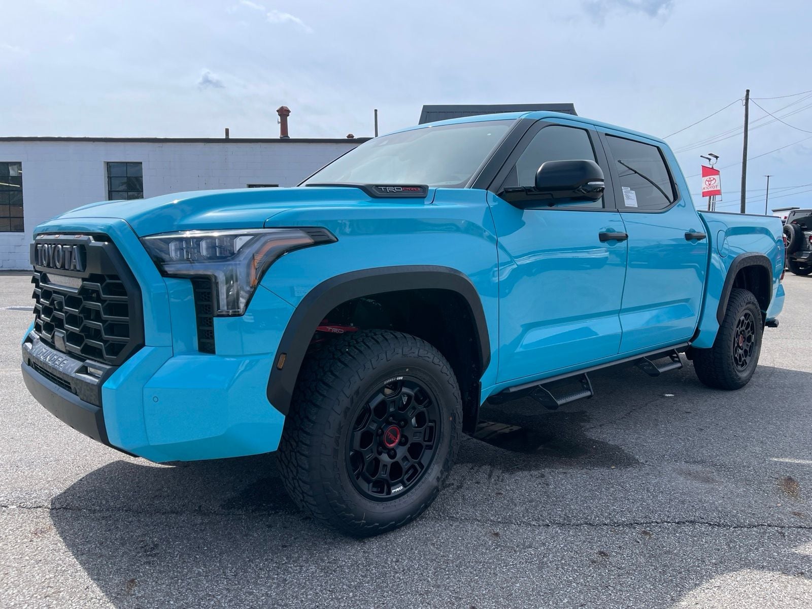 2026 Toyota Tundra i-FORCE MAX Tundra TRD Pro