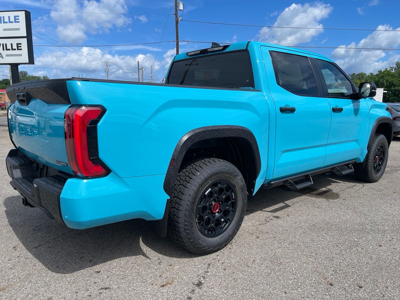 2026 Toyota Tundra i-FORCE MAX Tundra TRD Pro