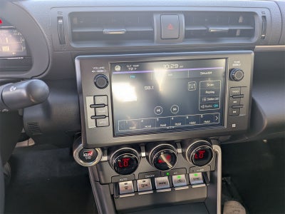 2025 Toyota GR86 Premium MT