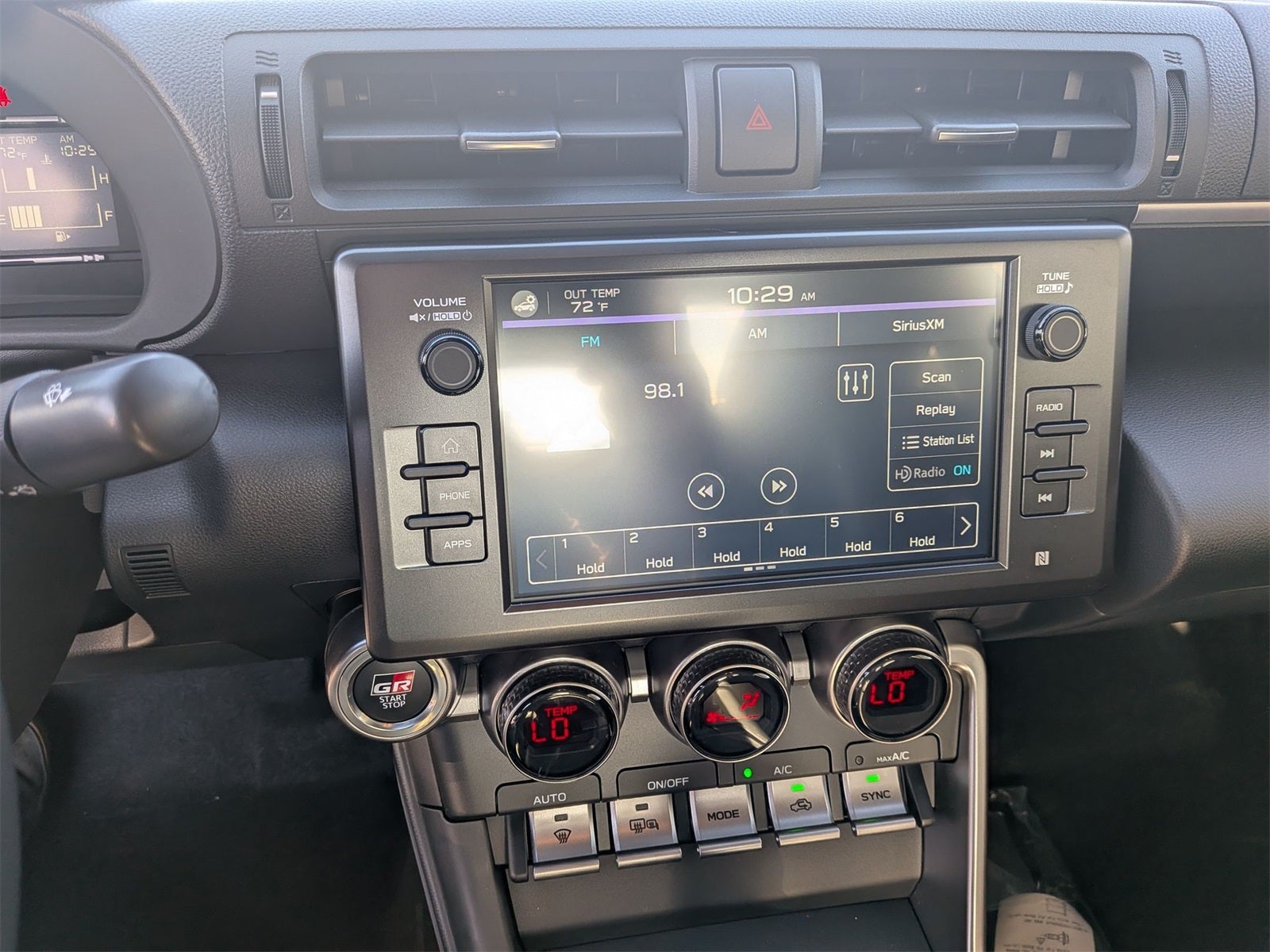 2025 Toyota GR86 Premium MT