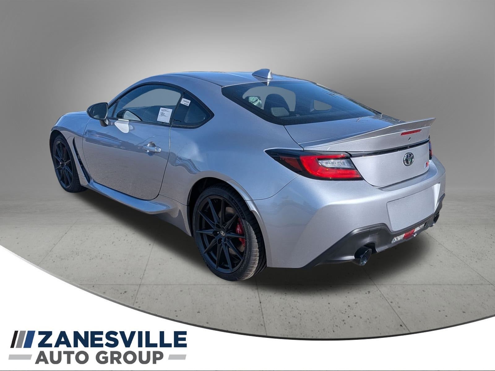 2025 Toyota GR86 Premium MT