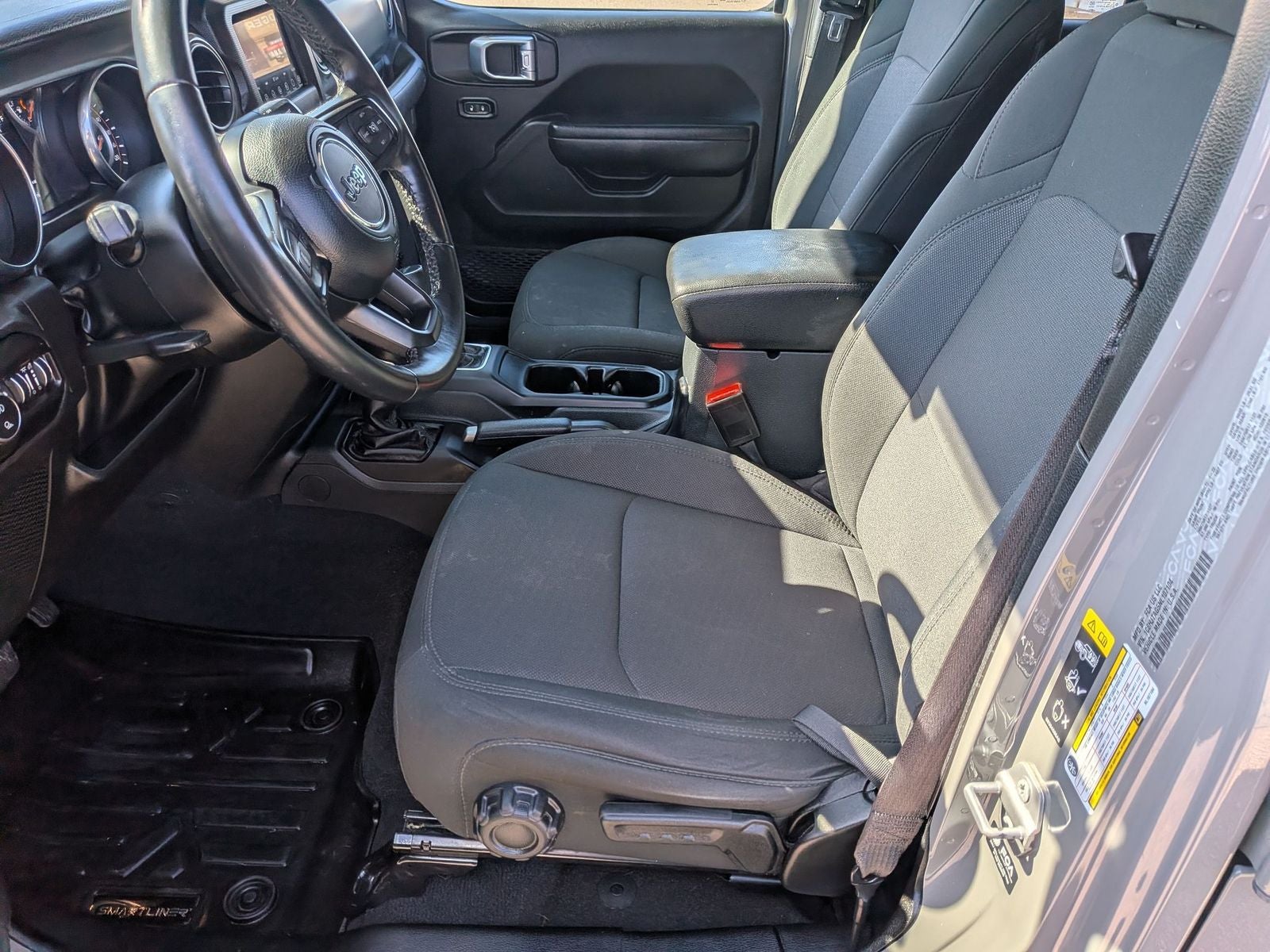 2022 Jeep Gladiator Sport