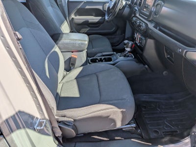 2022 Jeep Gladiator Sport