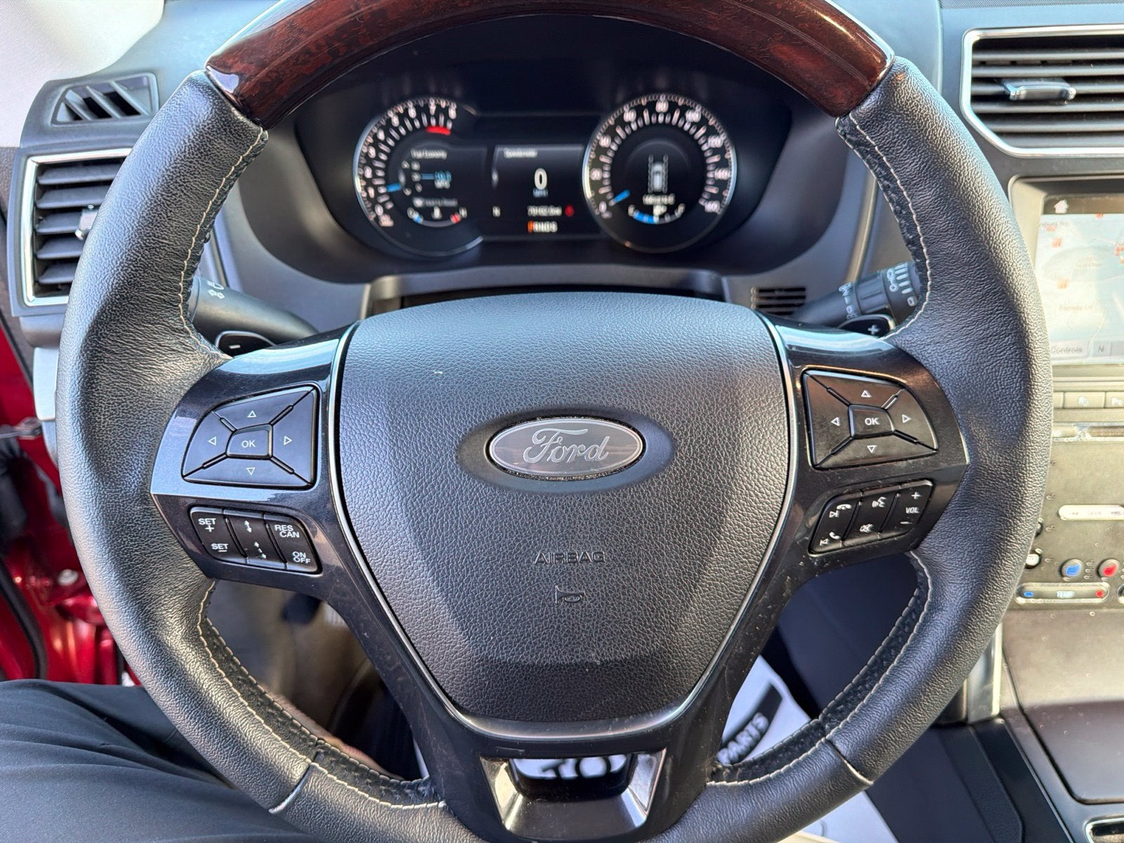 2018 Ford Explorer Platinum