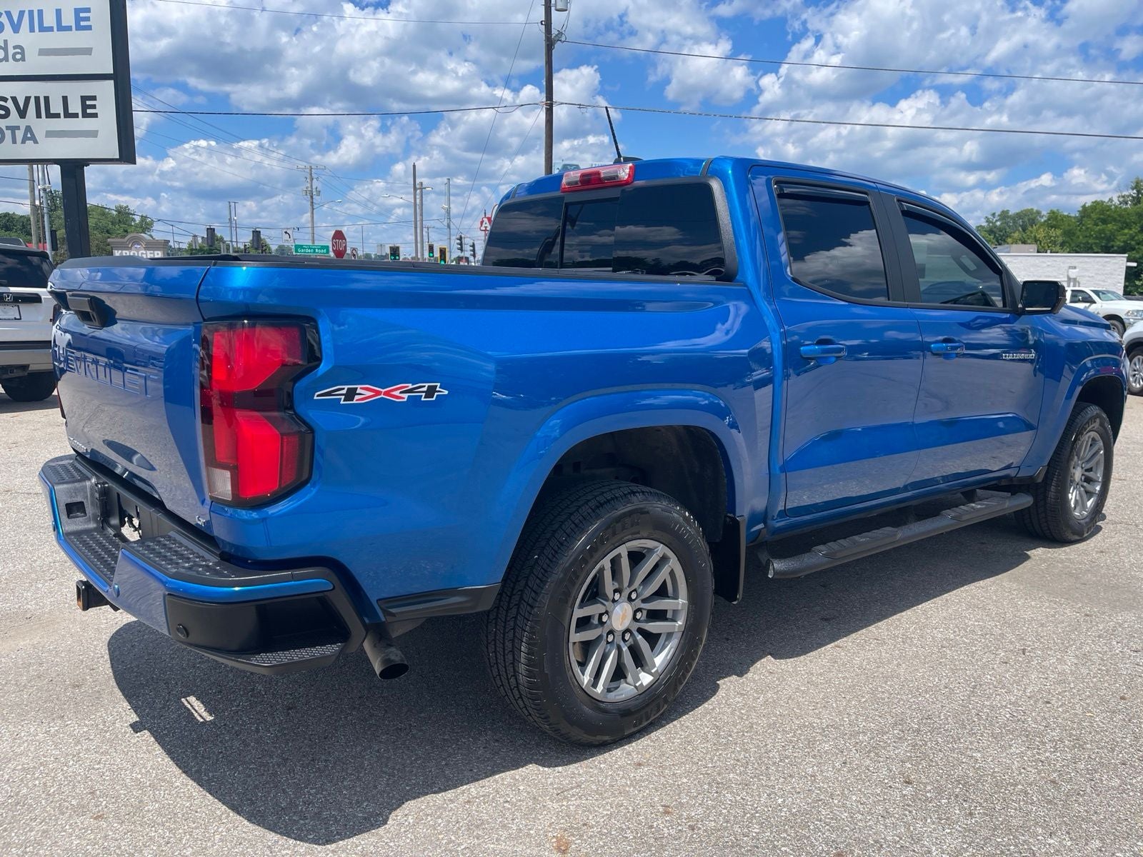 2024 Chevrolet Colorado LT