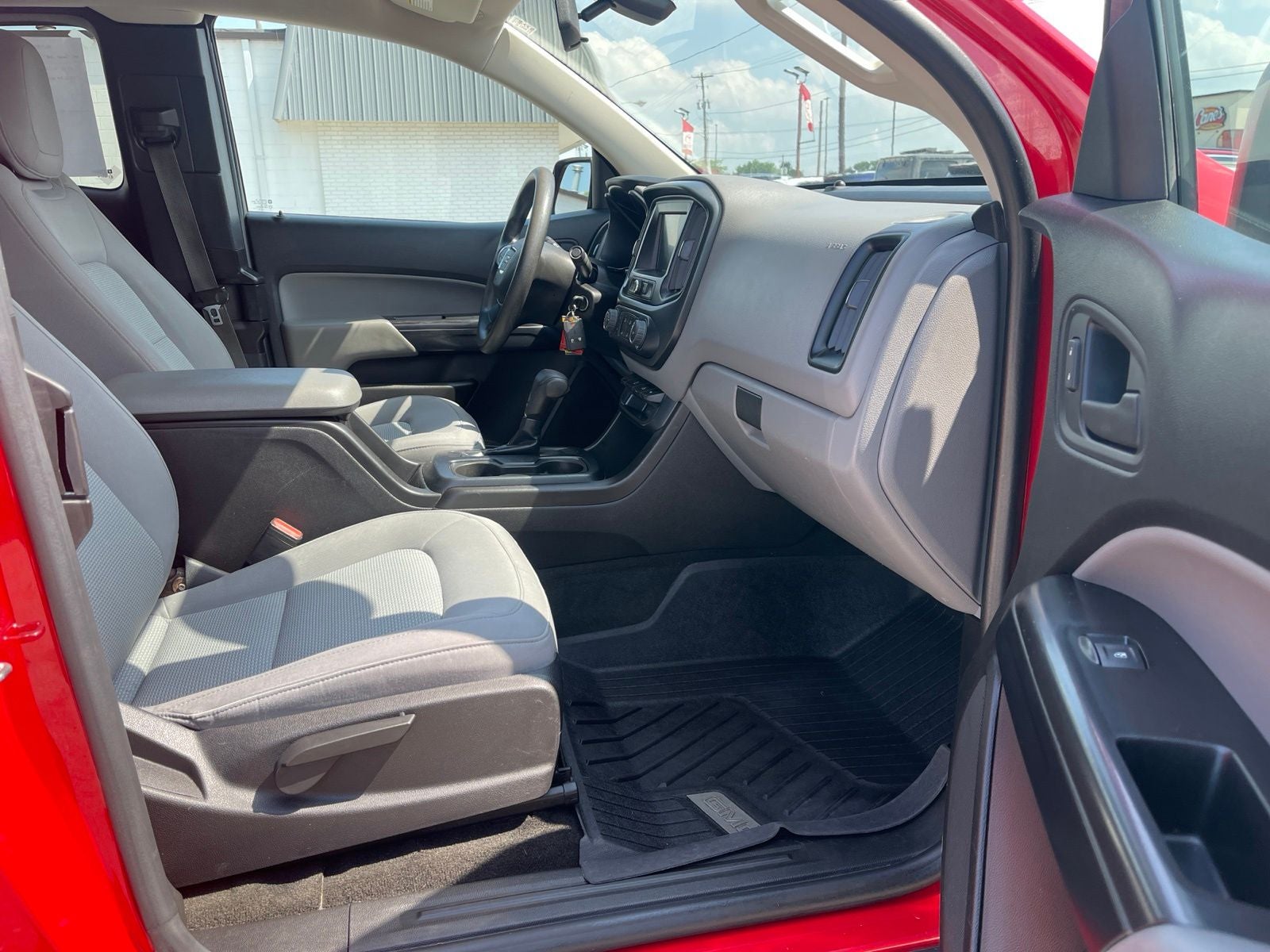 2018 GMC Canyon Base