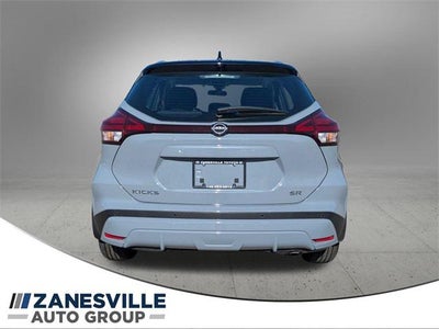 2023 Nissan Kicks SR