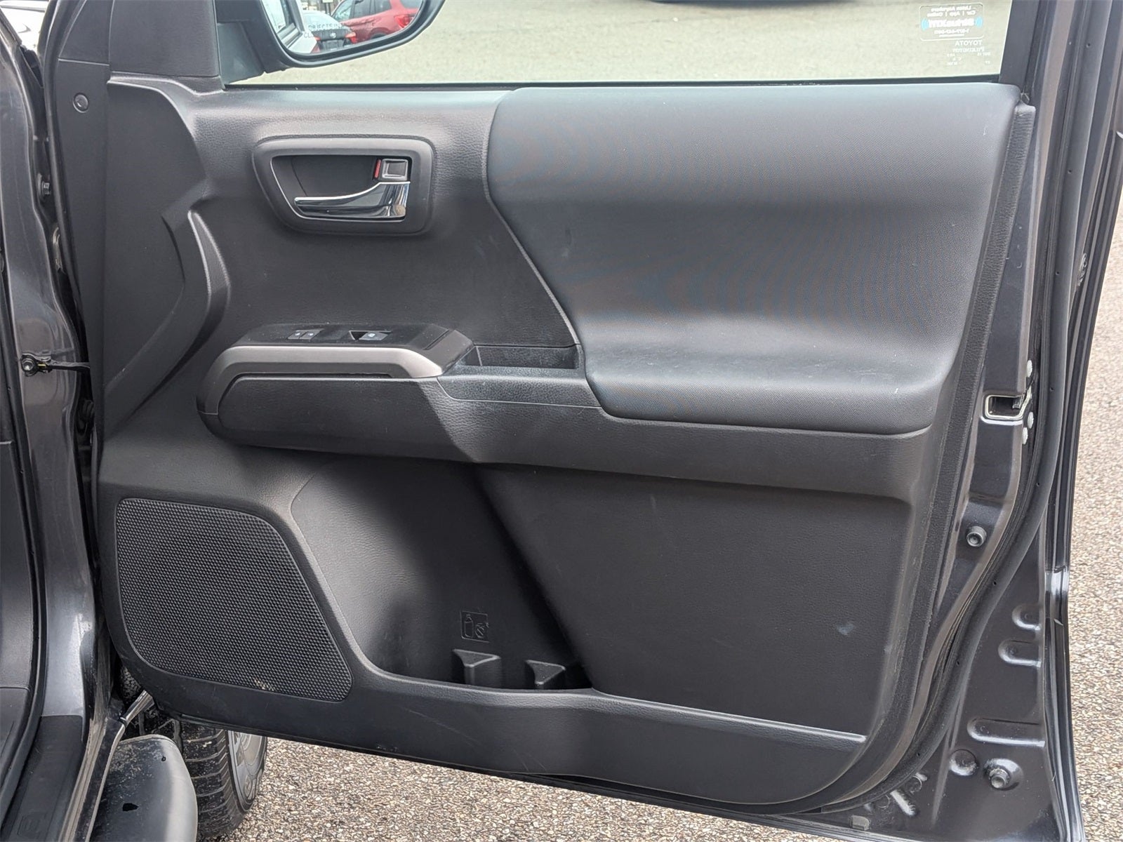 2023 Toyota Tacoma V6