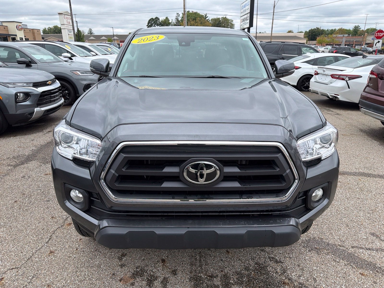 2023 Toyota Tacoma SR5 V6