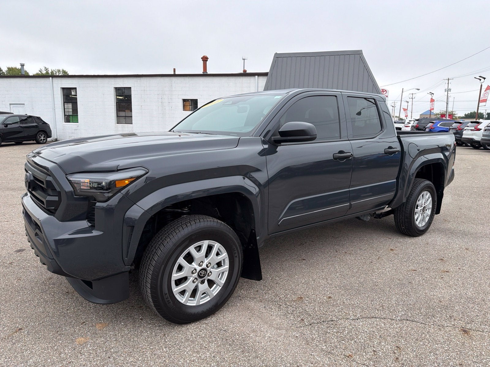 2025 Toyota Tacoma SR