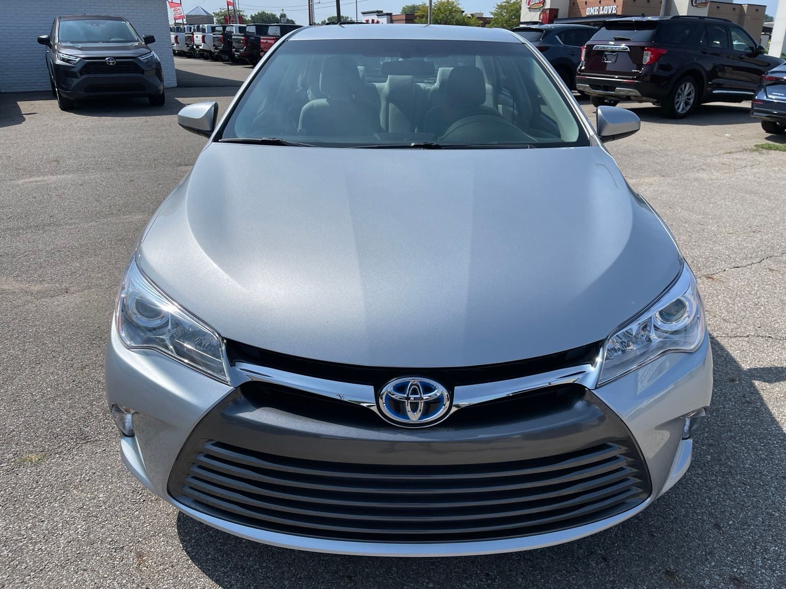 Used 2017 Toyota Camry LE with VIN 4T1BF1FK4HU327846 for sale in Zanesville, OH