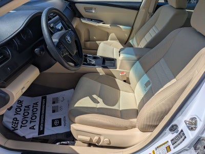 2017 Toyota Camry LE