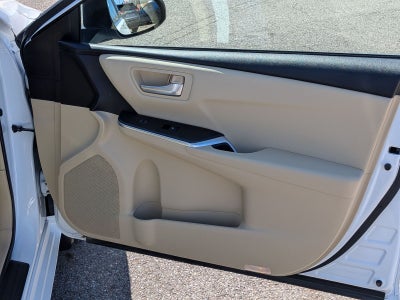 2017 Toyota Camry LE