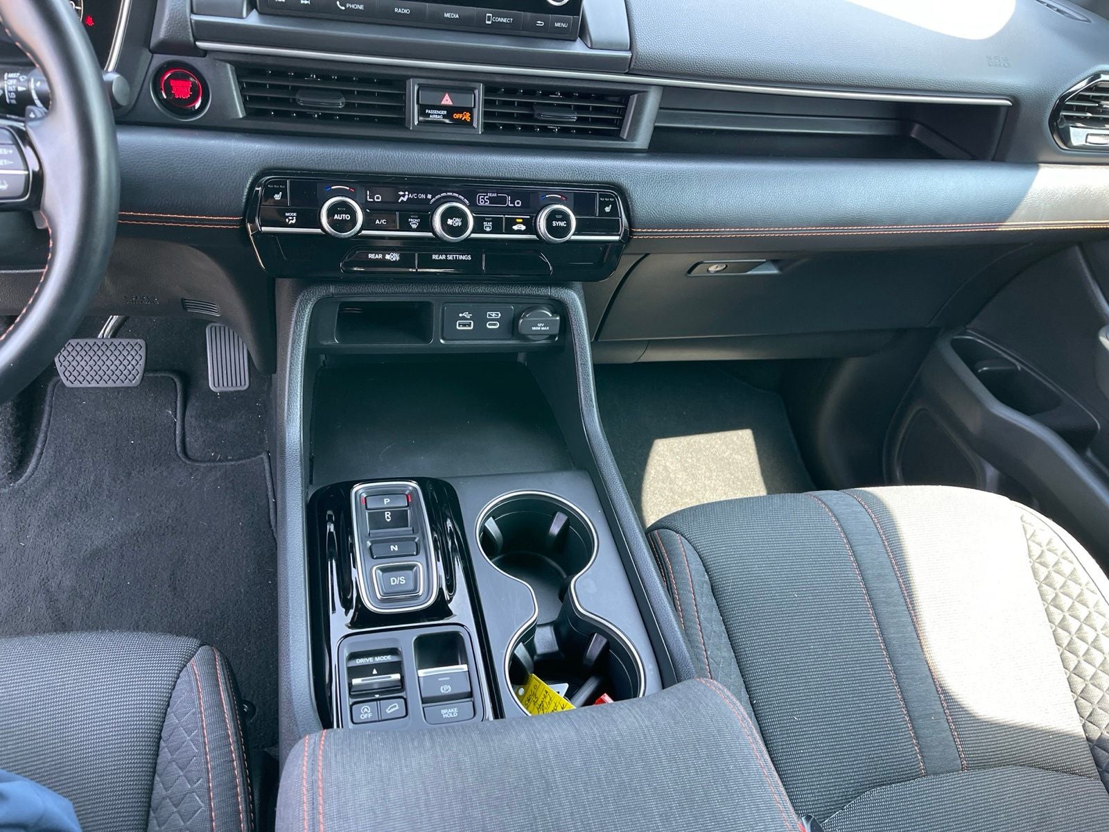 2025 Honda Pilot Sport