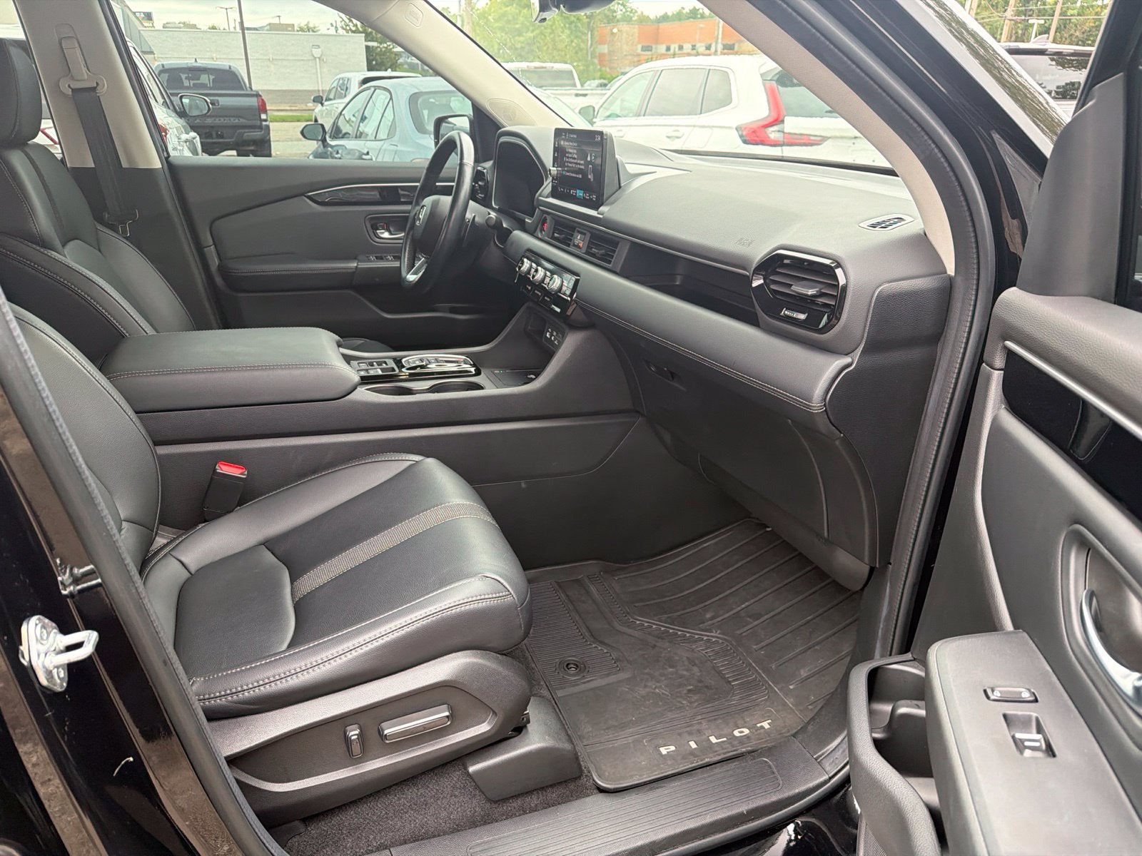 2024 Honda Pilot EX-L 8 Passenger