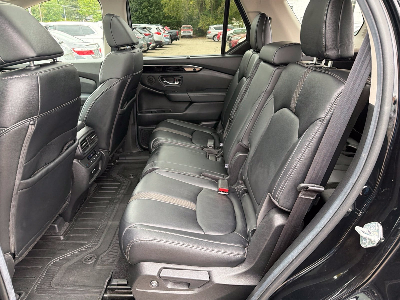 2025 Honda Pilot AWD Touring w/HPD Wheels