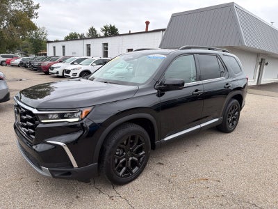 2025 Honda Pilot AWD Touring w/HPD Wheels
