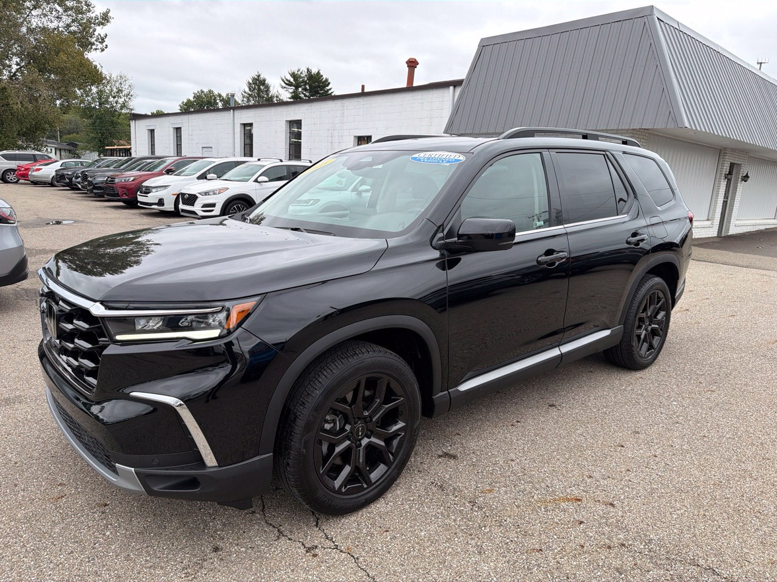 2025 Honda Pilot AWD Touring w/HPD Wheels