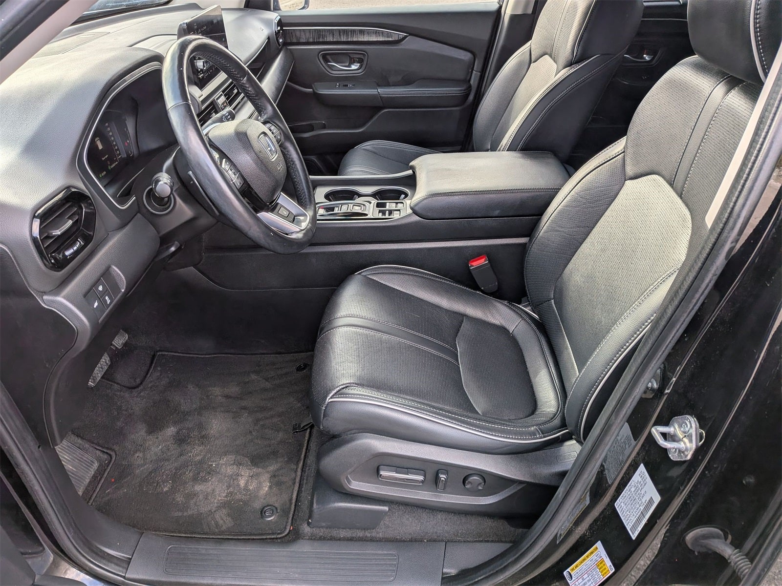 2023 Honda Pilot Elite