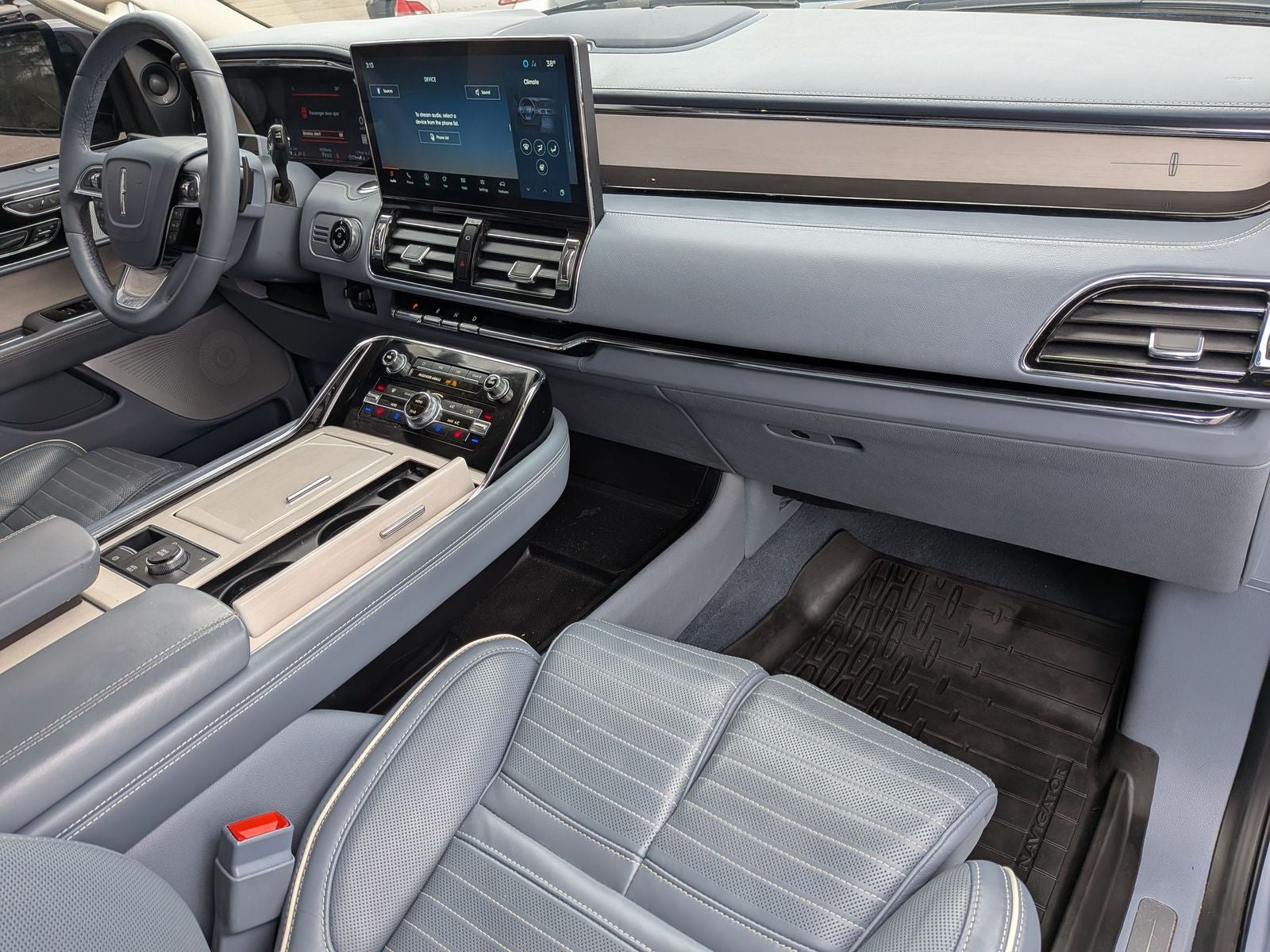 2024 Lincoln Navigator Black Label