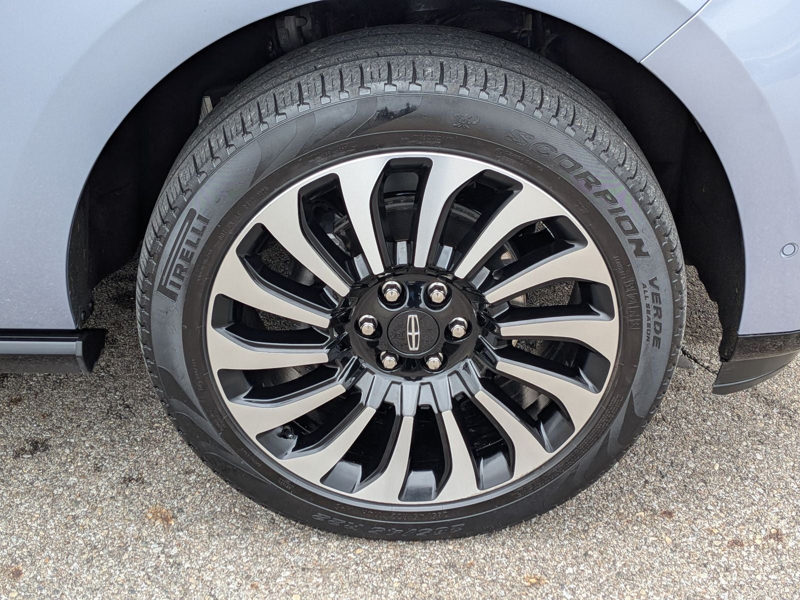 2024 Lincoln Navigator Black Label