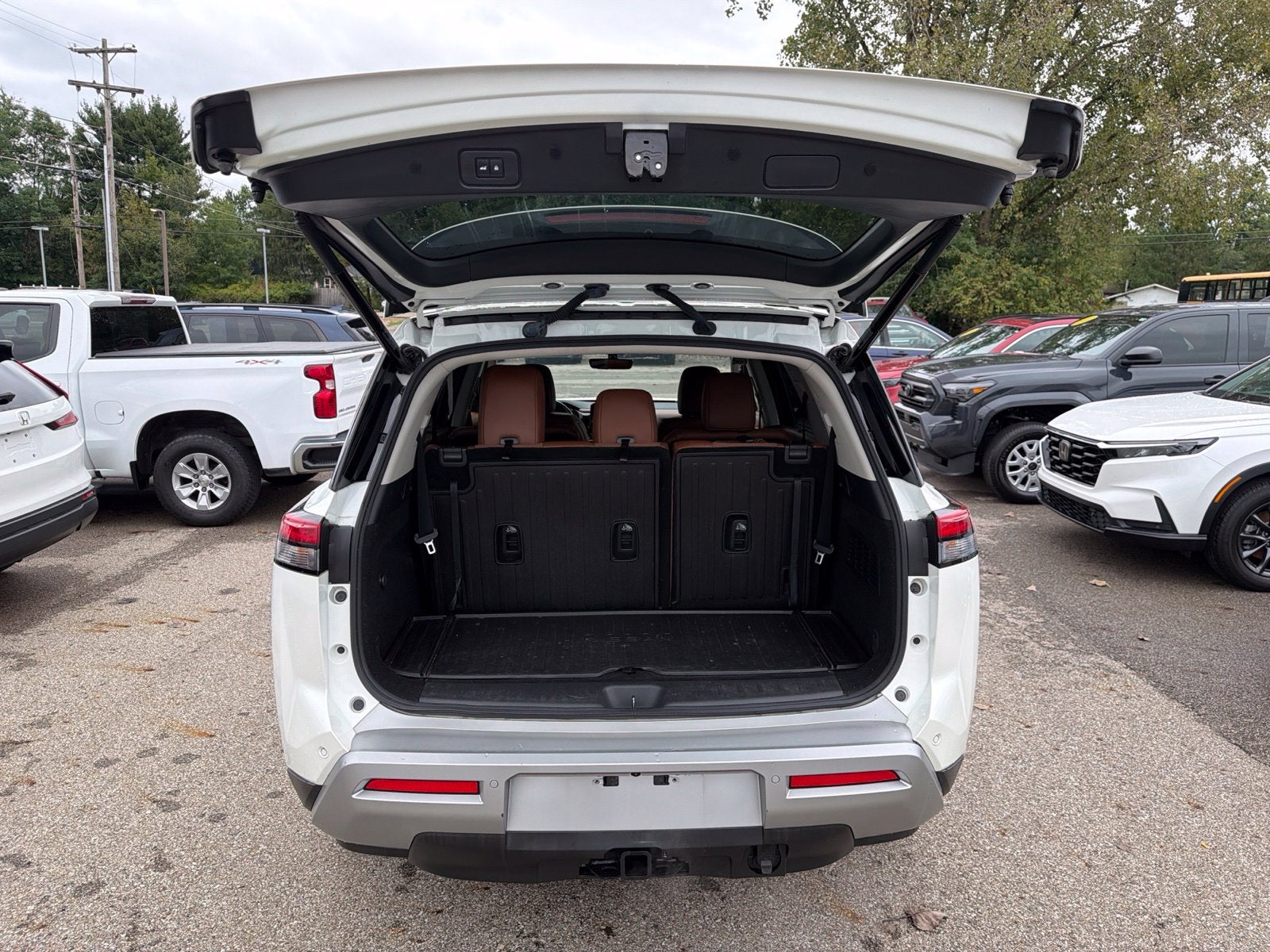2023 Nissan Pathfinder Platinum