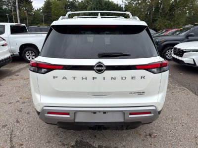2023 Nissan Pathfinder Platinum