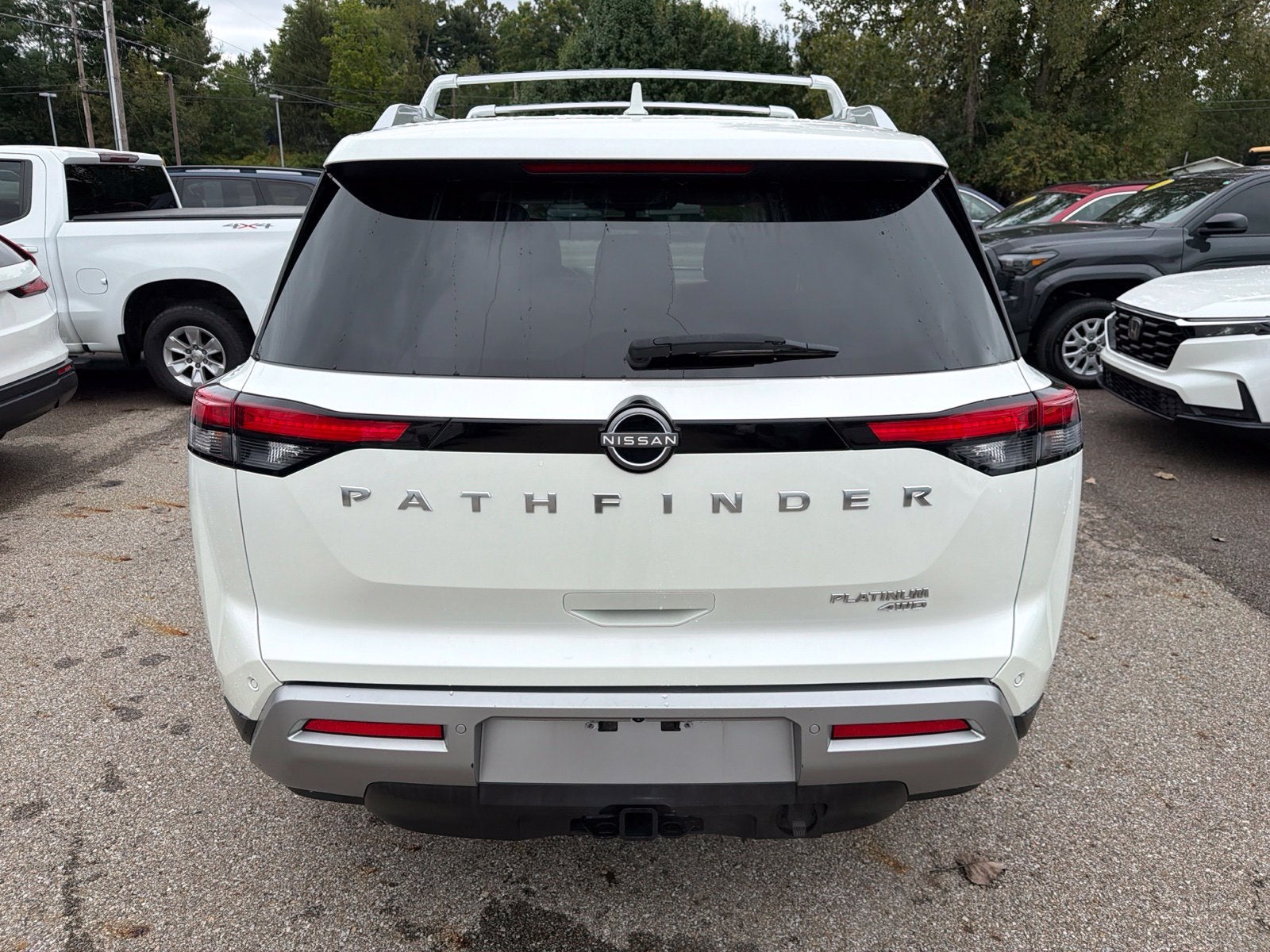 2023 Nissan Pathfinder Platinum