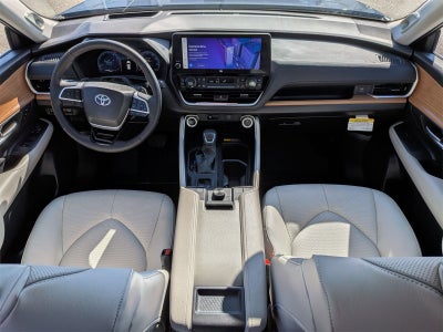 2025 Toyota Grand Highlander Platinum