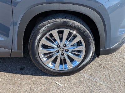 2025 Toyota Grand Highlander Platinum