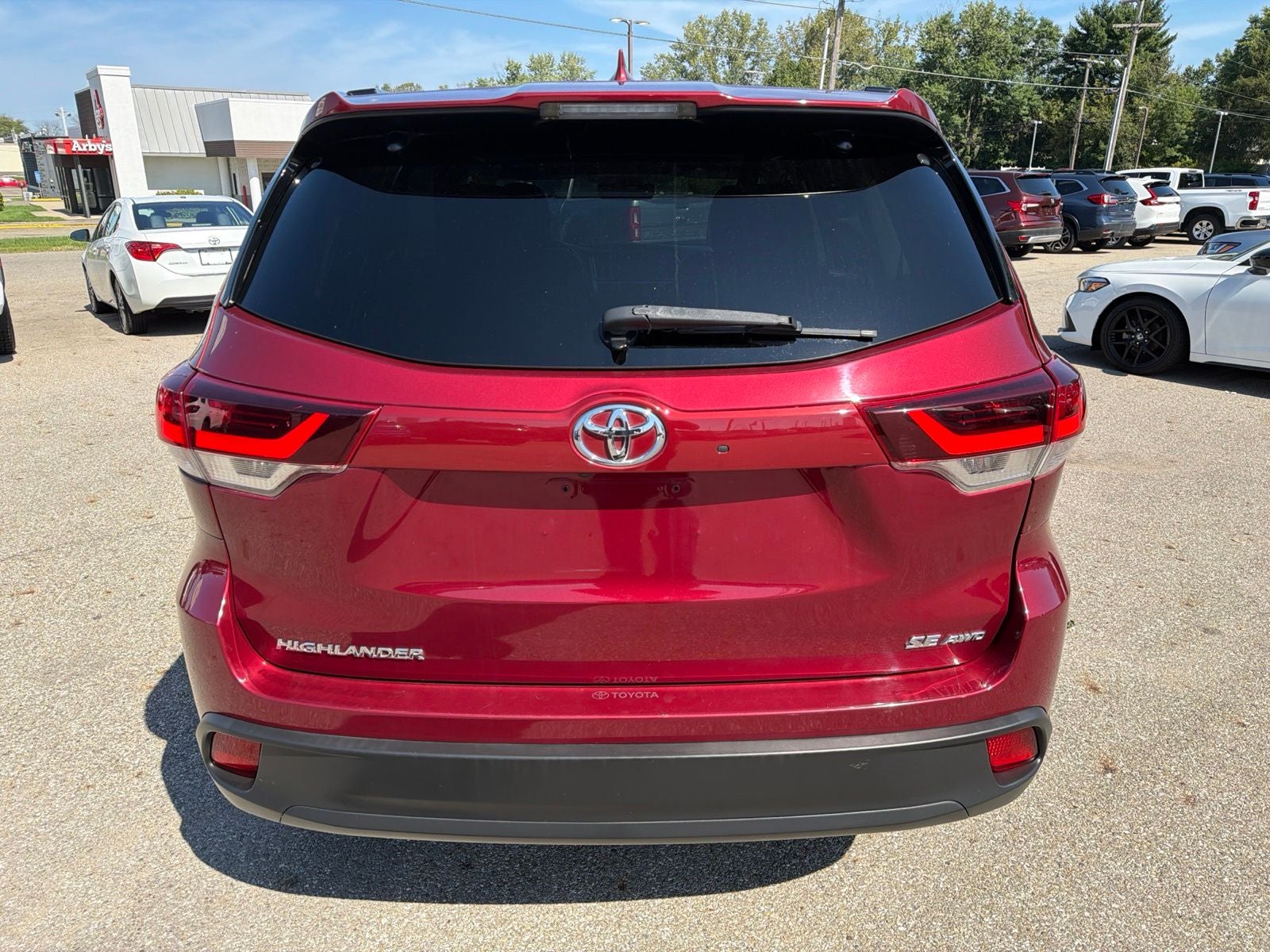 2019 Toyota Highlander SE