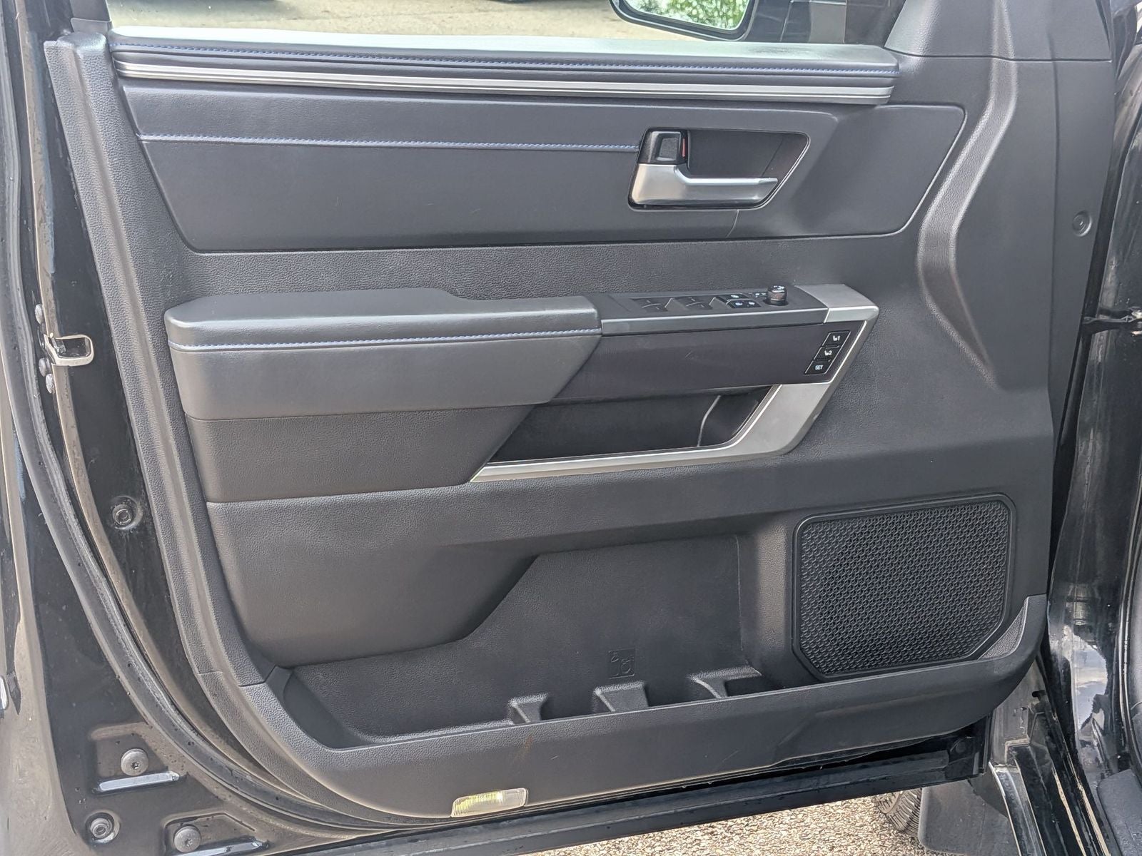 2022 Toyota Tundra Platinum