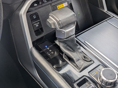 2022 Toyota Tundra Platinum