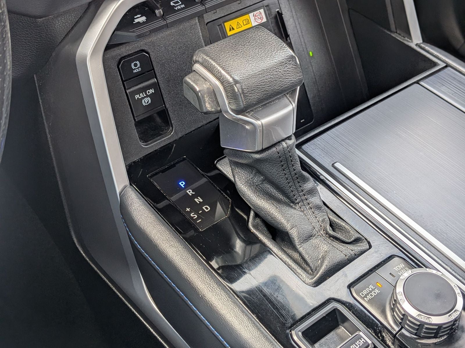 2022 Toyota Tundra Platinum
