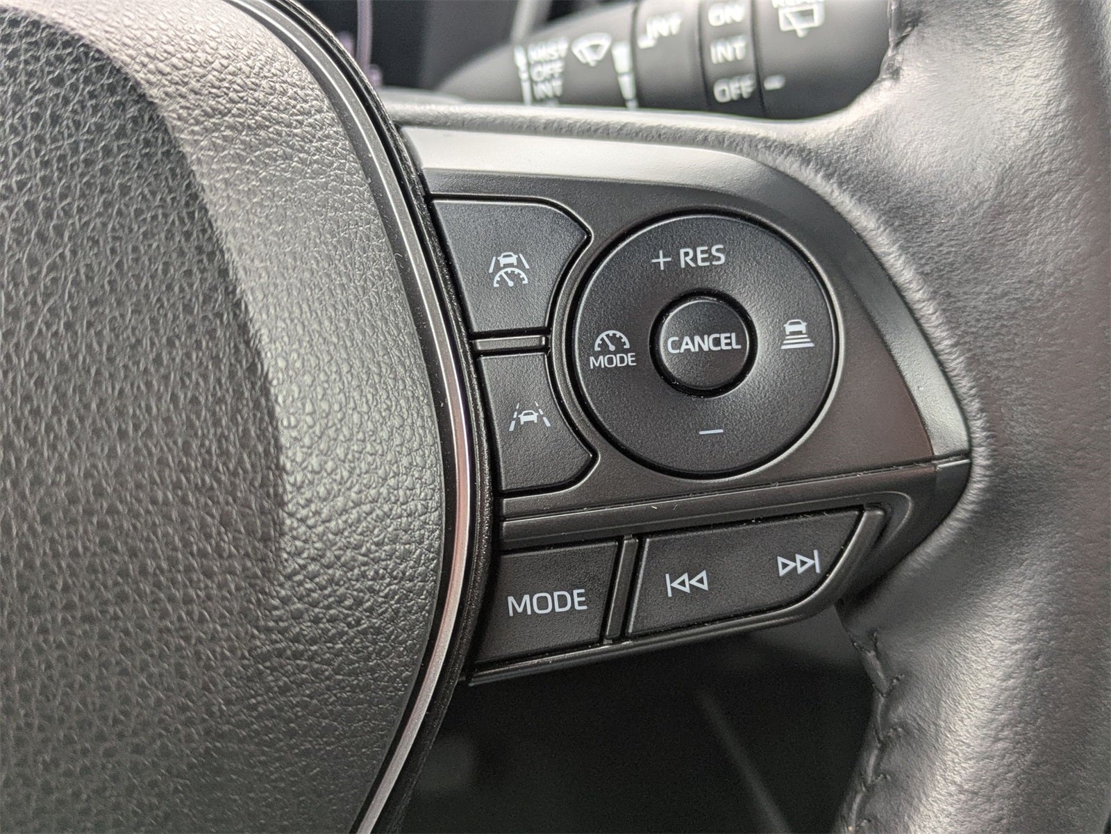 2023 Toyota Corolla Cross Hybrid XSE