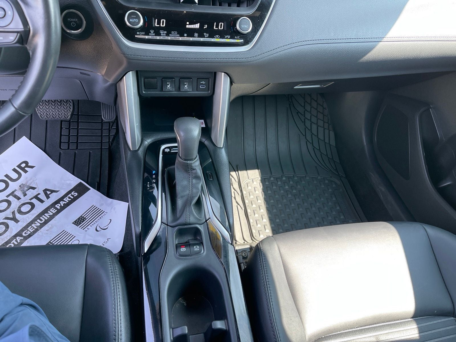 2023 Toyota Corolla Cross Hybrid XSE