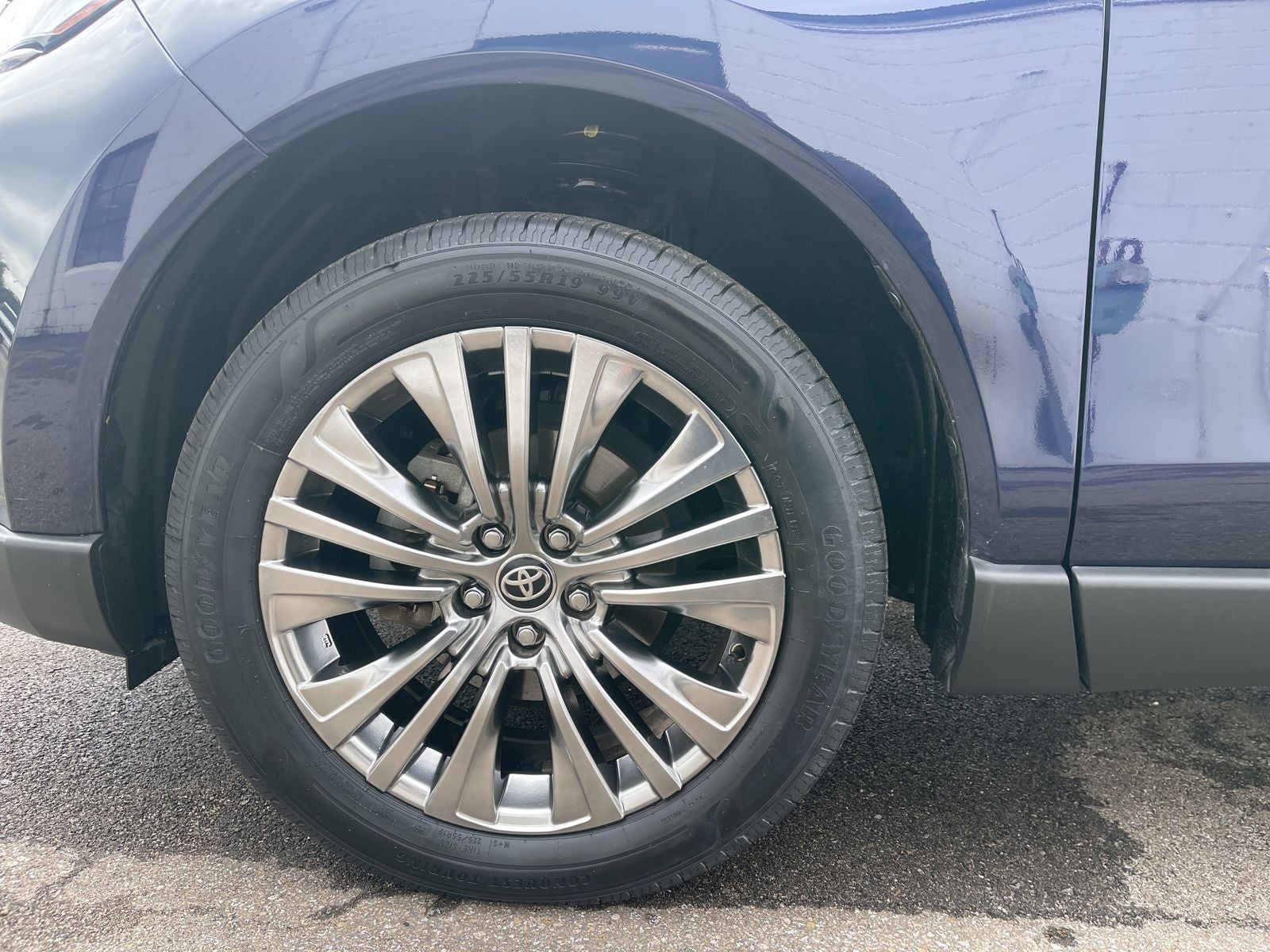 2024 Toyota Venza XLE