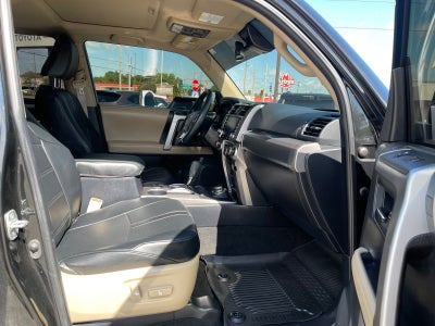 2022 Toyota 4Runner SR5 Premium