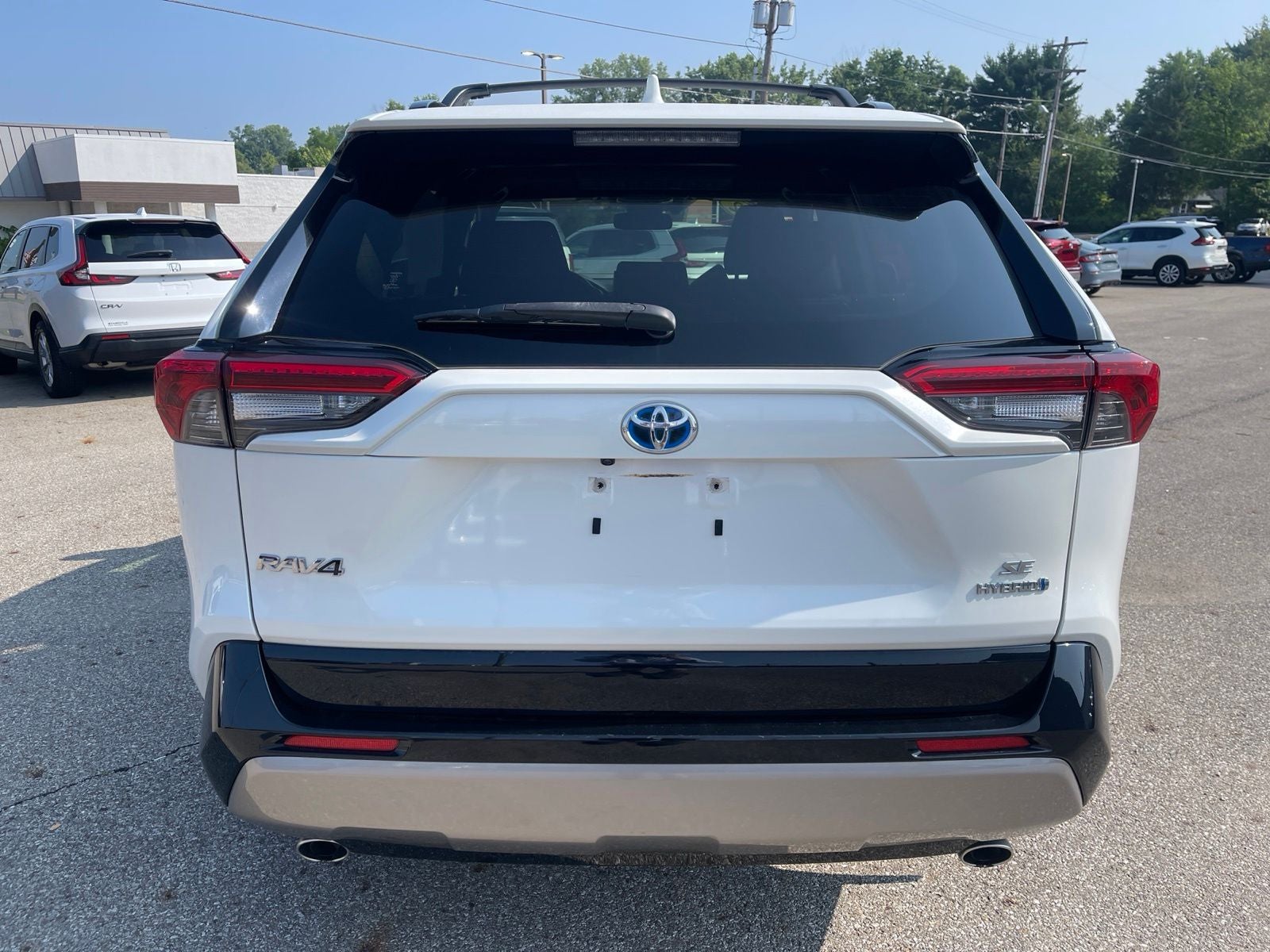 2022 Toyota RAV4 Hybrid SE