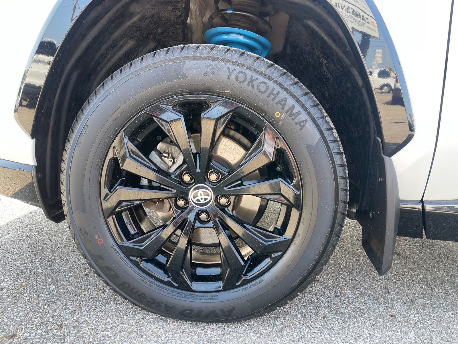 2022 Toyota RAV4 Hybrid SE