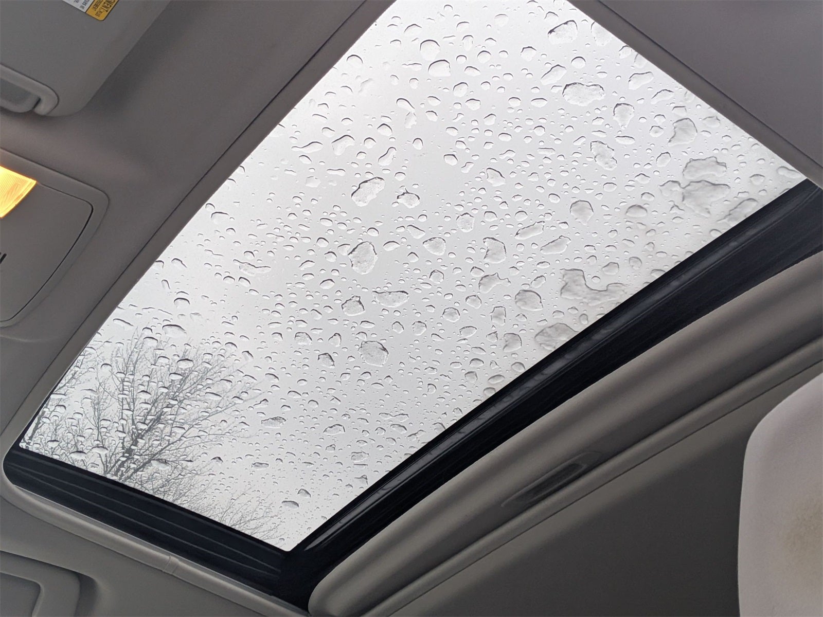 2017 Toyota RAV4 Hybrid XLE